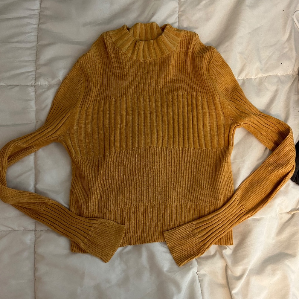American eagle gold/yellow cowl neck sweater size large